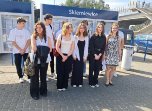 „Zabytkowe koleje - czyli wśród podróżnych się dzieje” – finał międzyszkolnej innowacji w Skierniewicach